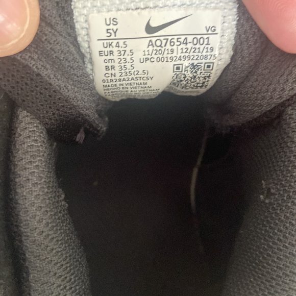 Nike Fast Flex Alpha Baseball cleats kids size 5  black & white - Picture 8 of 14